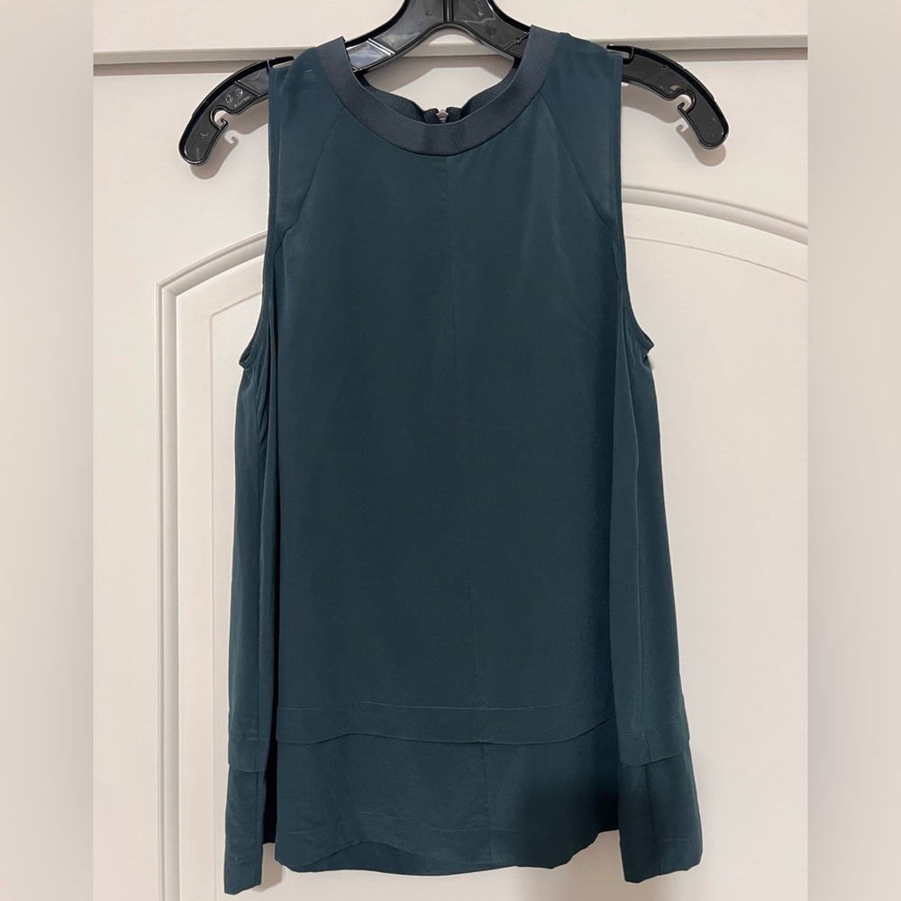 Madewell Sleeveless Emerald green  silk tank